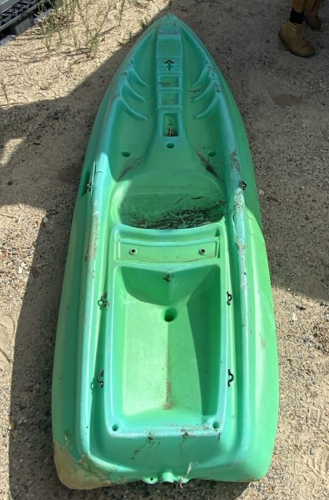 20241127 Item 165 kayak