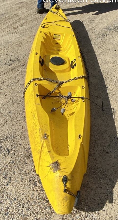 20241127 Item 162 kayak